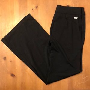 LG Danskin now bootcut workout pants